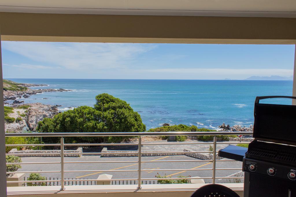 Sunset View At Whale Cove Apartment Gansbaai Exterior photo